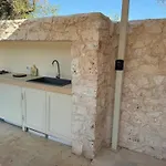 Trullo Tra Ulivi Secolari Nella Valle D'Itria Дом отдыха
