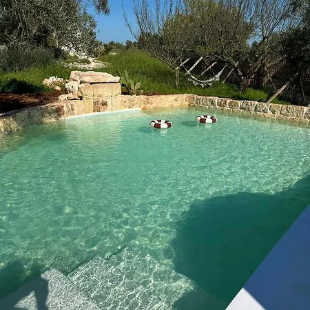 Tatil Evi Trullo Among Ancient Olives In Valle D'itria *